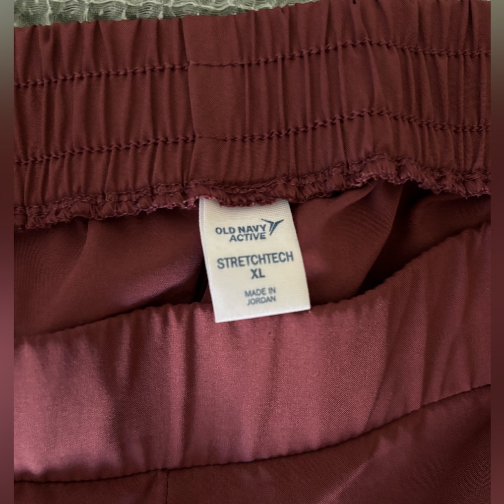 Old Navy Maroon athletic pants, size xl - Picture 6 of 6